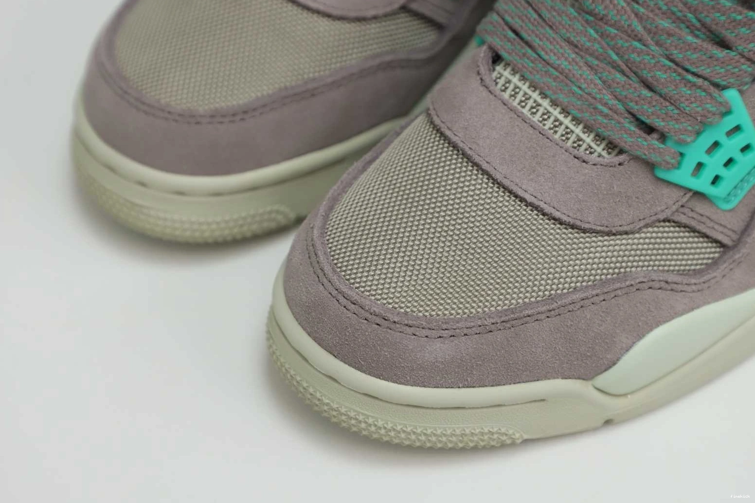 UNION RETRO 4 X 'TAUPE JORDAN HAZE' AIR LA 1210